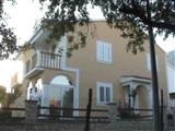 The apartments are located on the first floor and have separate ulaz.Smejšteni in a quiet street surrounded...