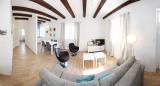 Casa Ogo is modern and fully furnished apartment in a house on the first floor. Chartered as a house...