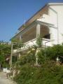 Comfortable apartment, three rooms with bathrooms, kitchen and living room. Two terraces with tables...