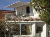 Fully equipped and modern apartments in a quiet part of Rogoznica, the apartment is just 40 meters from...