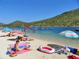 It is equipped with a traditional Dalmatian style, simple and leisurely, stopped at the time they lived...