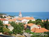 Newly built and furnished apartments in the most peaceful part of the sea 150 Postira.Udaljenosti m....