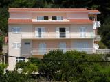 New and spacious apartments in a quiet part of Podgora. Located only 5min from the beach. We offer apartments...