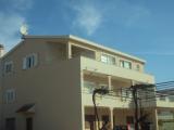Stylish and modern apartment, close to the UNESCO town of Trogir. The apartment is newly renovated,...