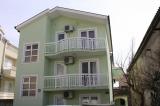 New apartment located in a family home away max. 5 minutes walk from the city center and 5 minutes to...