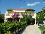 On the ground floor we offer two 4 bed apartments. Each apartment is composed of double bedroom (matrimonial...