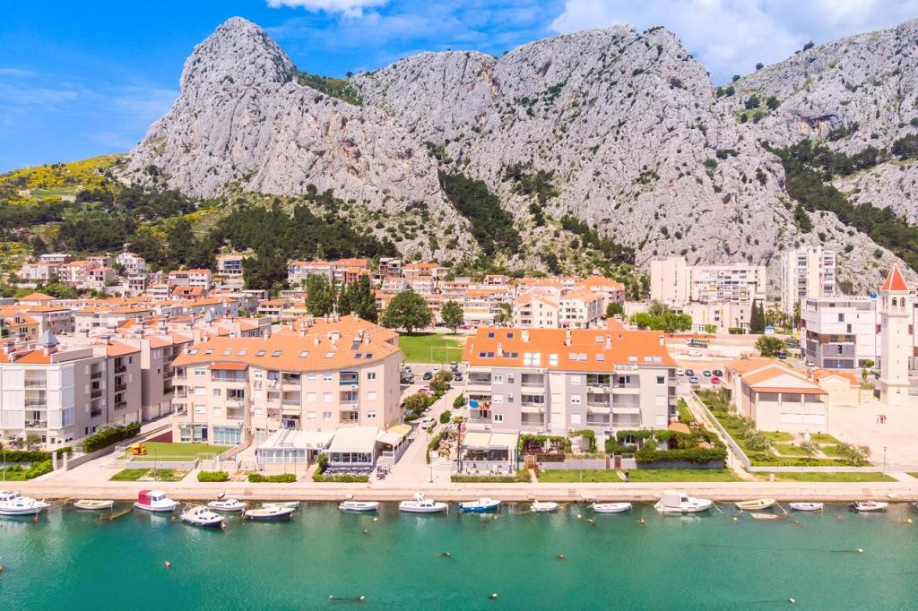 Apartments Omiš Apartment Rita