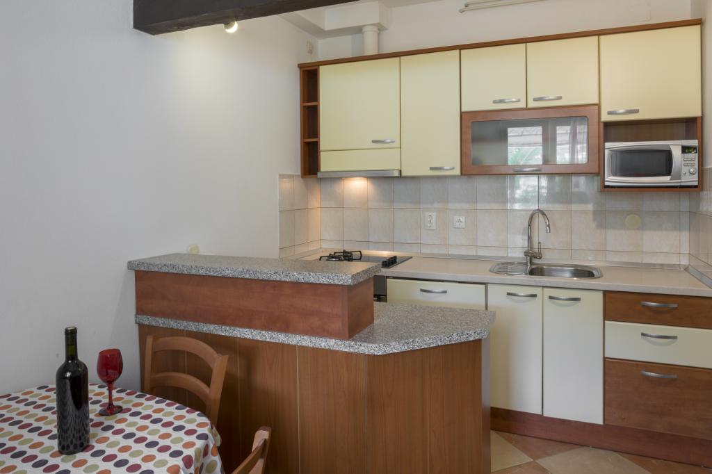 Apartments Zuljana Apartments Tina Direct Croatia Com